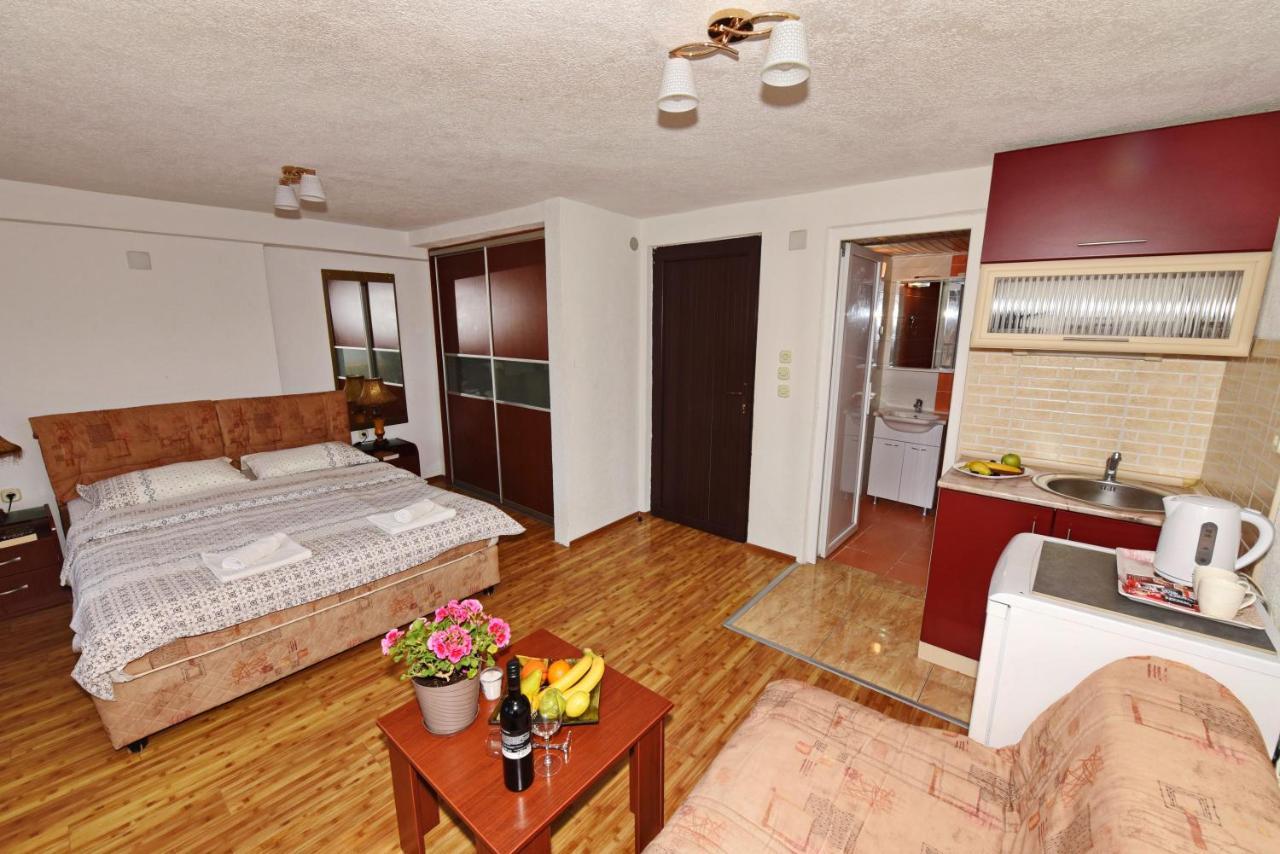 Villa Sapkar Lake View Ohrid Exterior foto